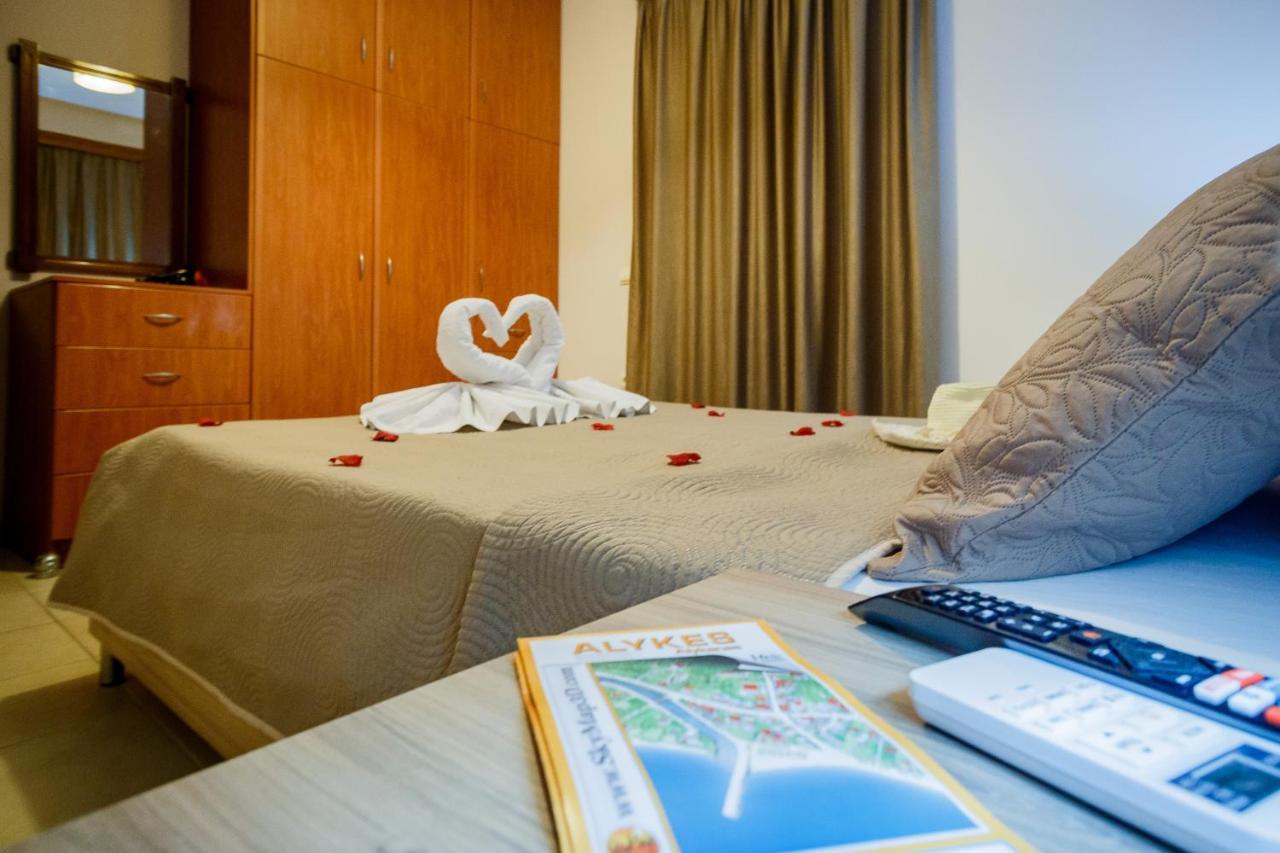 Mirimar Apartments Alikanász Kültér fotó