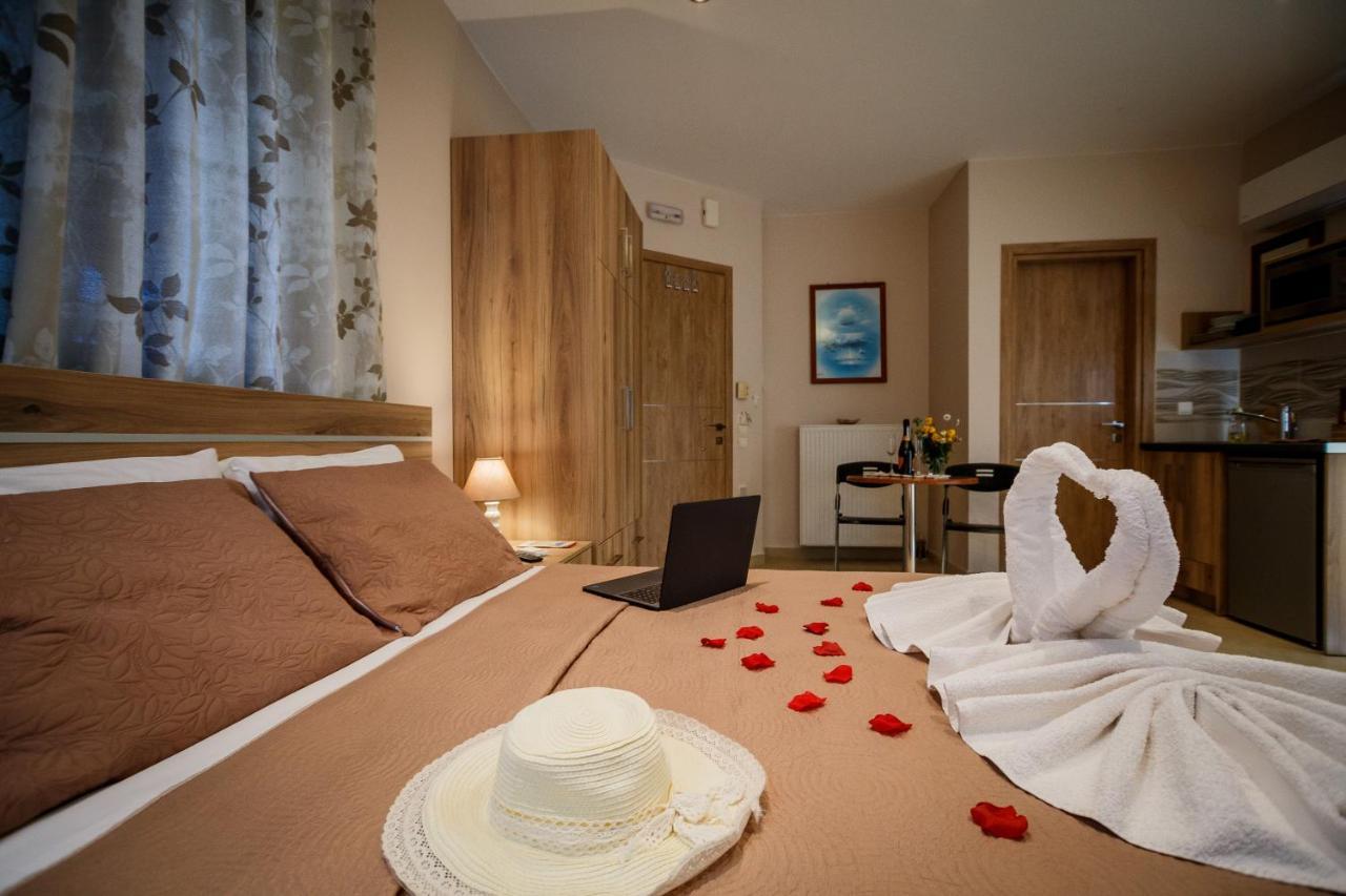 Mirimar Apartments Alikanász Kültér fotó